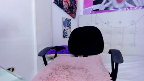 Sofia online show from 01.18.25