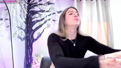    640  200   online show from 02.28.26