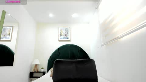    640  200   online show from 04.17.26