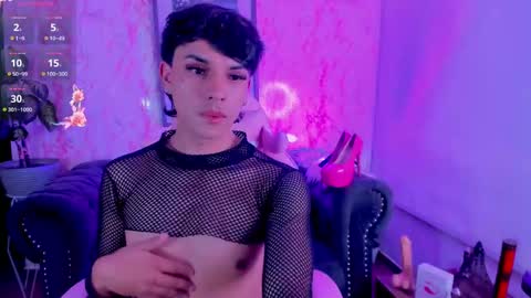 SofiLuna online show from 01.15.25