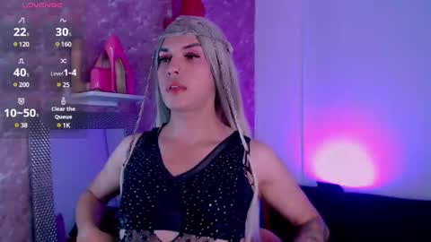 SofiLuna online show from 03.11.25