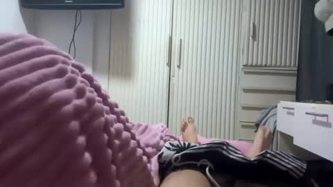 Snapshot of _spider_dick_ chatting on 02.14.25 Alejandro Pinzon online show from 02.14.25