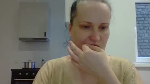 Melisa online show from 01.11.25