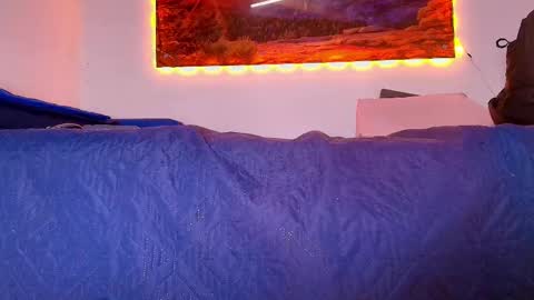 Snapshot of _ssusy_ chatting on 10.04.25 susy online show from 10.04.25