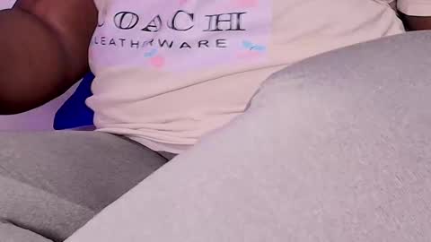 Snapshot of _ssusy_ chatting on 10.23.25 susy online show from 10.23.25