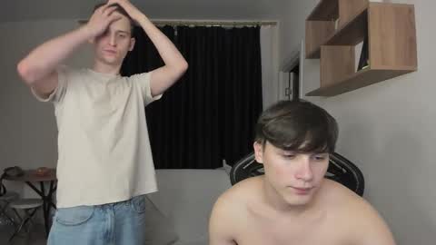 Snapshot of _stager_ chatting on 10.14.25 MARKPVT IS OPEN online show from 10.14.25