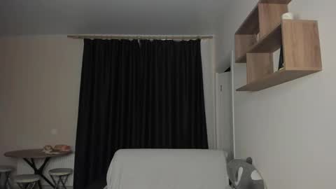 Snapshot of _stager_ chatting on 11.10.25 MARKPVT IS OPEN online show from 11.10.25