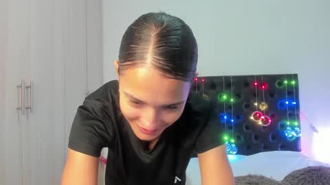 Sussi online show from 12.16.24