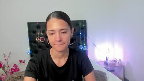 Sussi online show from 12.20.24
