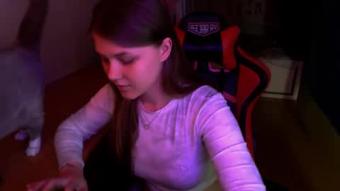 Mari online show from 05.29.26