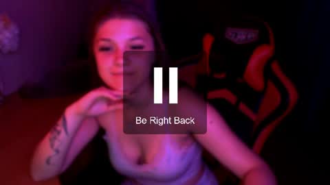 Snapshot of _sweet_foxy_ chatting on 06.12.26 Mari online show from 06.12.26