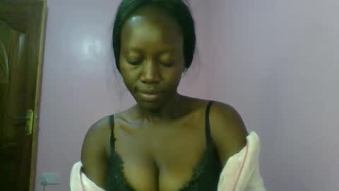 Snapshot of _sweet_gabriella chatting on 10.11.25 Gabriella online show from 10.11.25