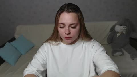 Snapshot of _sweet_lana_ chatting on 10.07.25 Lana online show from 10.07.25