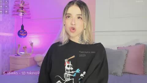 _tammarra_ online show from 10.07.25