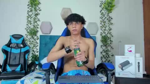 Taylor online show from 10.17.25