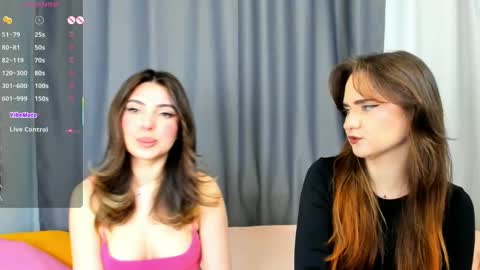 Snapshot of _teona_ann_for_you_ chatting on 02.16.25 Teona and Annred hair online show from 02.16.25
