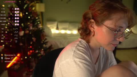 Snapshot of _the_sun_ chatting on 12.15.24 Evi online show from 12.15.24