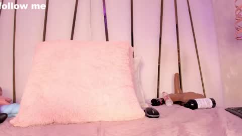 Rousse  online show from 02.23.25