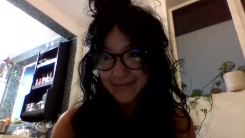 _tutti_frutti_ online show from 12.16.24