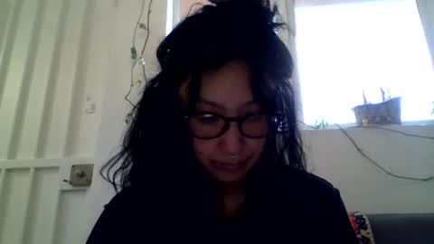_tutti_frutti_ online show from 12.21.24