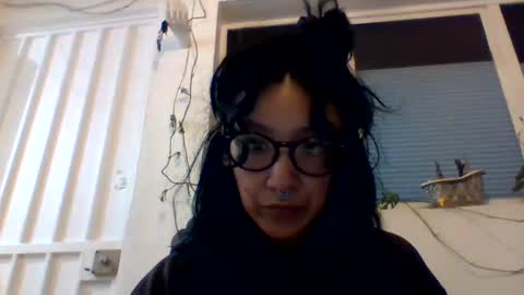 _tutti_frutti_ online show from 12.23.24