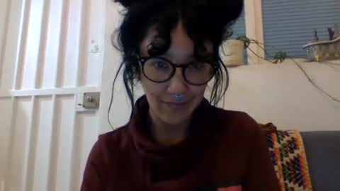 _tutti_frutti_ online show from 12.29.24
