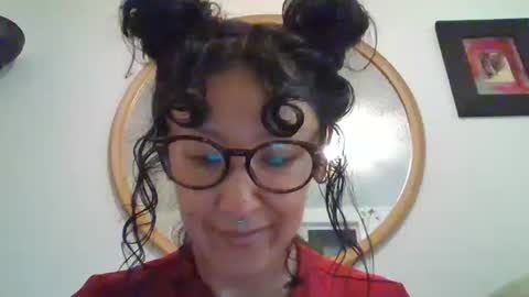 Snapshot of _tutti_frutti_ chatting on 10.10.25 _tutti_frutti_ online show from 10.10.25