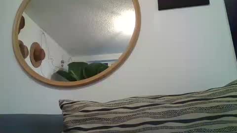 Snapshot of _tutti_frutti_ chatting on 11.08.25 _tutti_frutti_ online show from 11.08.25