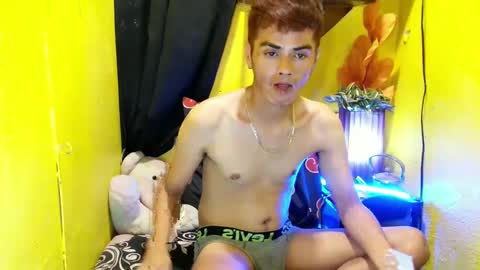 Snapshot of _urbabypam chatting on 03.03.25  Urjerick online show from 03.03.25