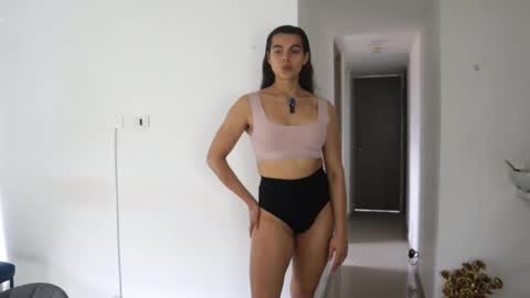 Anastasia Vahos online show from 02.28.25
