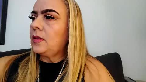 Valerie online show from 10.26.25