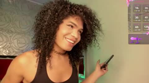 Snapshot of _vennuss_ chatting on 10.22.25 Venus online show from 10.22.25