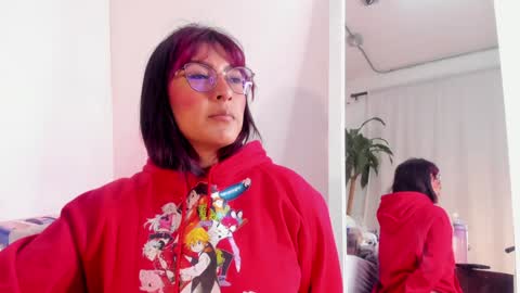 Snapshot of _veronicadeleon_ chatting on 01.05.25 Veronica online show from 01.05.25