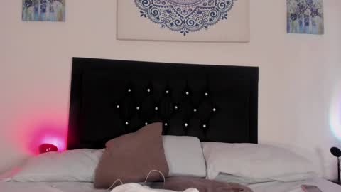 Snapshot of _veronicadeleon_ chatting on 01.24.25 Veronica online show from 01.24.25