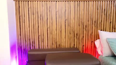 Snapshot of _veronicadeleon_ chatting on 09.29.25 Veronica online show from 09.29.25