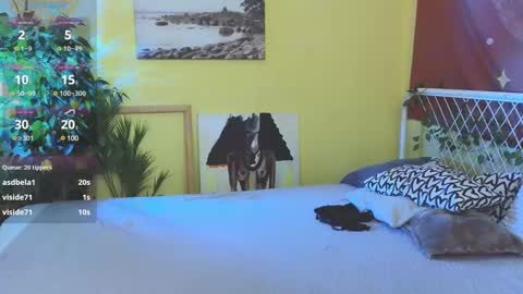 Vickie online show from 12.26.24