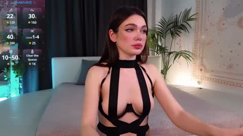 Vickie online show from 01.18.25
