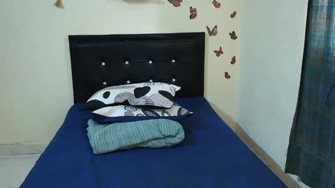 _victoriia_971 online show from 10.31.25