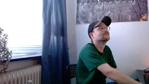 Snapshot of _whoisthatguy_ chatting on 10.19.25 _whoisthatguy_ online show from 10.19.25