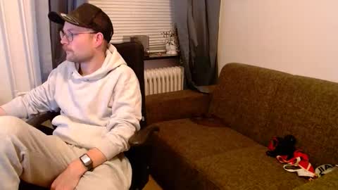 _whoisthatguy_ online show from 12.20.25