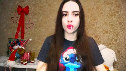 Snapshot of _your_fantasy_girl chatting on 01.08.25 Alisa online show from 01.08.25