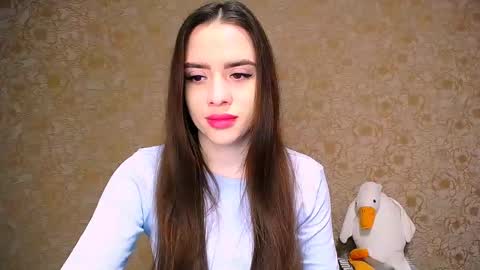 Snapshot of _your_fantasy_girl chatting on 02.16.25 Alisa online show from 02.16.25