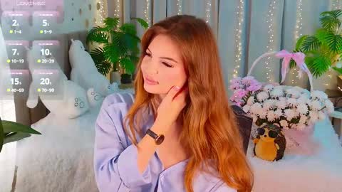 Snapshot of _your_heart_ chatting on 10.05.25 Ani online show from 10.05.25