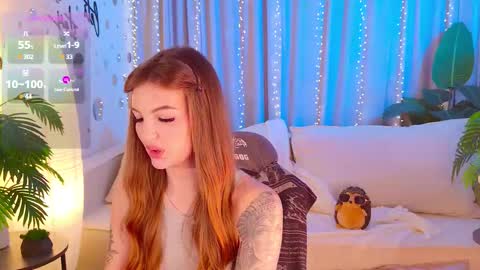 Snapshot of _your_heart_ chatting on 11.02.25 Ani online show from 11.02.25