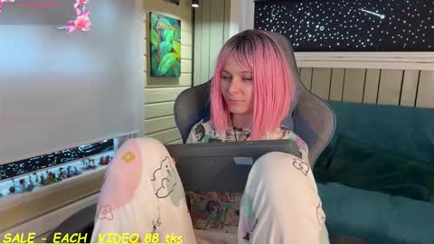 Snapshot of _yoursecretcrush_ chatting on 02.19.26 YourSecretCrush online show from 02.19.26