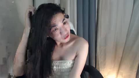 Snapshot of _yoursexwife_ chatting on 01.24.25 sheng online show from 01.24.25