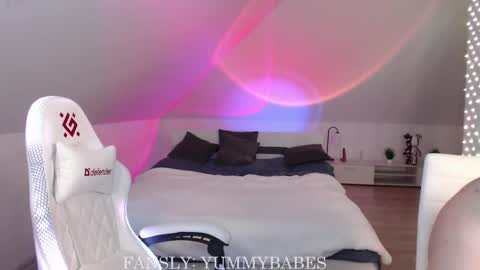 Nicole  Thomas  Dave online show from 02.17.25