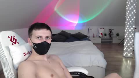 Nicole  Thomas  Dave online show from 03.12.25