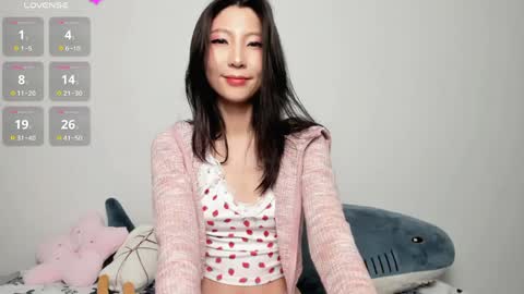 Mia online show from 03.29.26