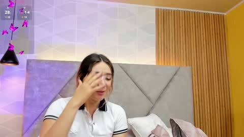 Daniela Brown online show from 03.01.25